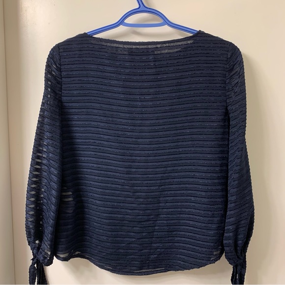 Banana Republic Blouse - Picture 7 of 12